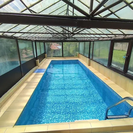 беевски * Gela