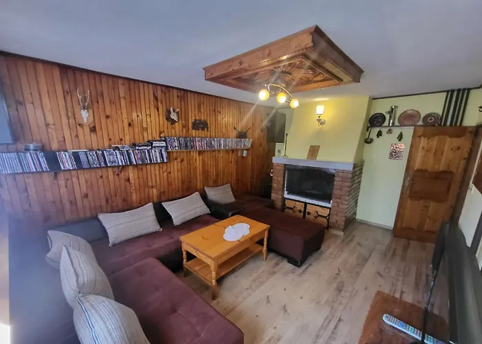 Nyaraló беевски *